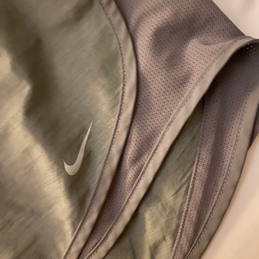 women’s medium nike shorts